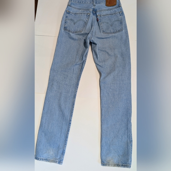 Levi's® Premium 501® Original Fit Women's Jeans, size W25 L32 - Picture 5 of 16